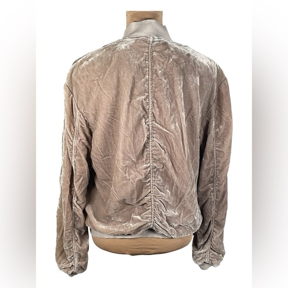 Free People Crushed Velvet Jacket Bomber Jacket Ruched Beige Tan Taupe XS - Picture 7 of 16